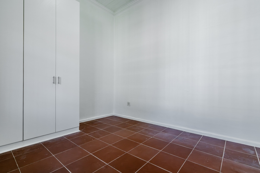 3 Bedroom Property for Sale in Woodstock Western Cape